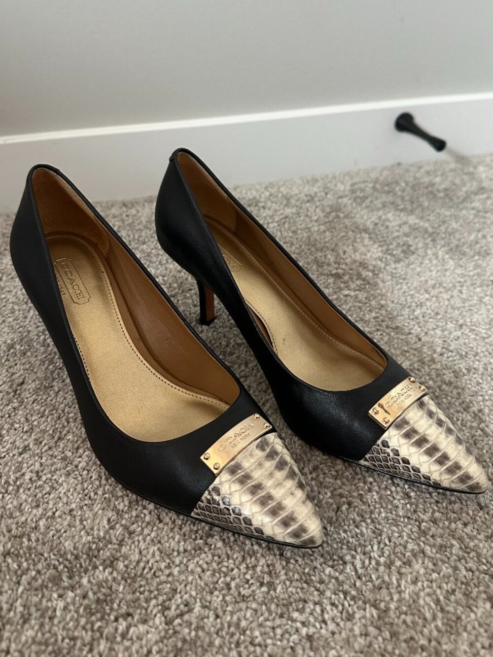 Coach Zan Tumbled Leather Snake Print Heels Black White Size 7.5